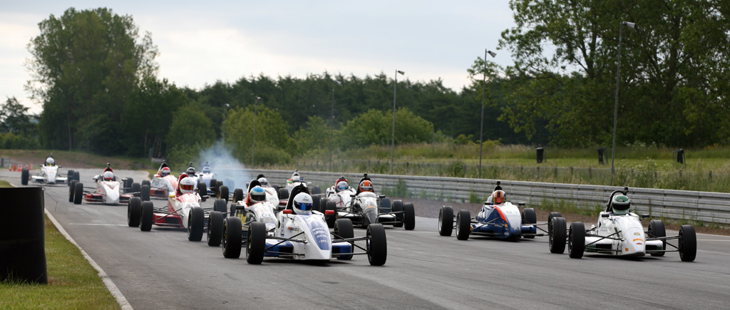 Mathias Weinreich Smith i front fra start til slut.
(Foto: Motorsporten.dk)